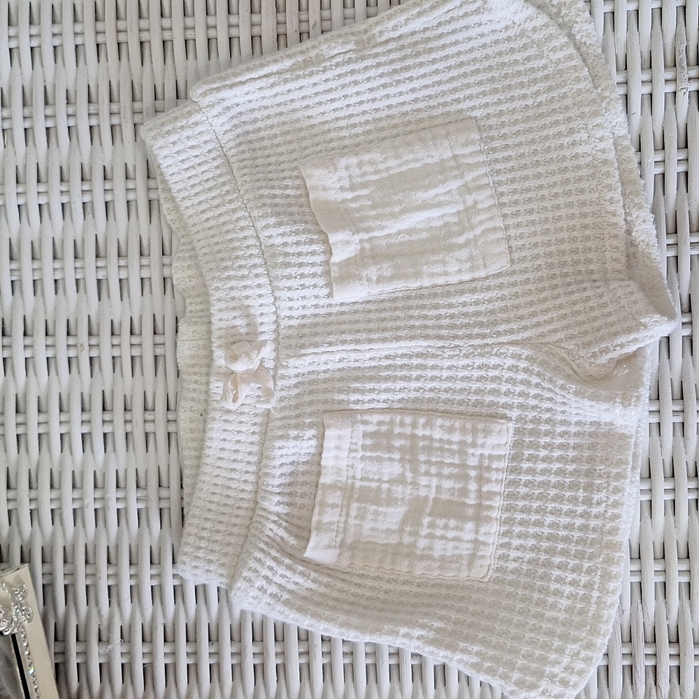 Zara girls textured short 2-3 T